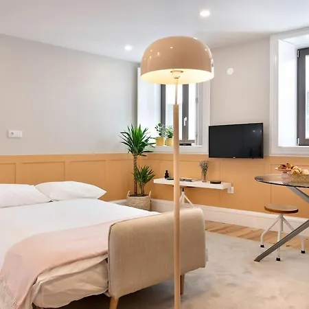 Away To Discover - Hapiness Has A Place Apartment Porto