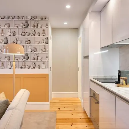 Away To Discover - Hapiness Has A Place Apartment *