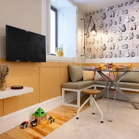 Away To Discover - Hapiness Has A Place Apartment Porto
